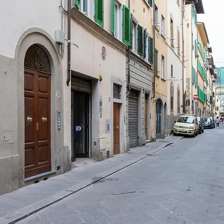 Oltrarno Apartmán *